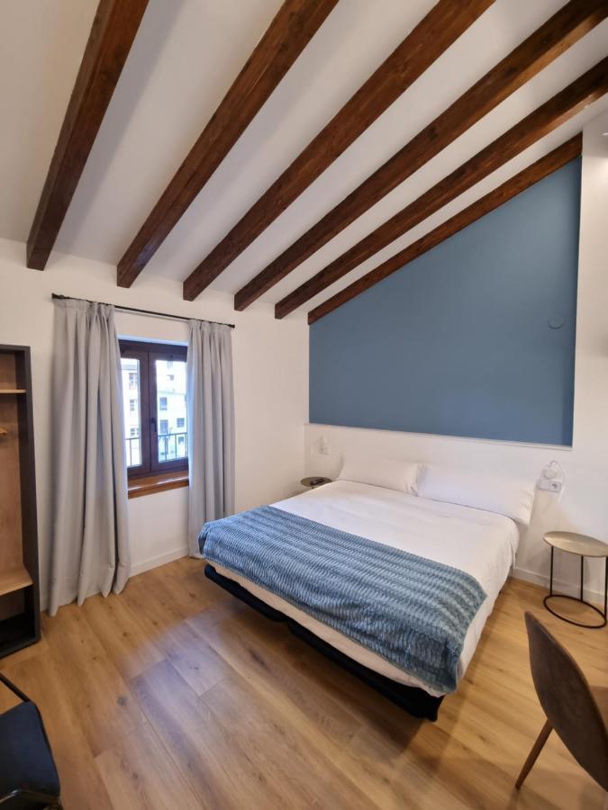 Hostal La Rua Estella Ngoại thất bức ảnh
